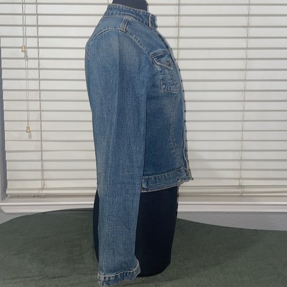 Express Jean Jacket - Picture 2 of 8